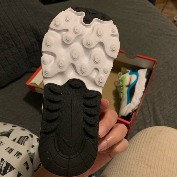 COPY - Toddler size 9c Nike air max 270 - Picture 4 of 5